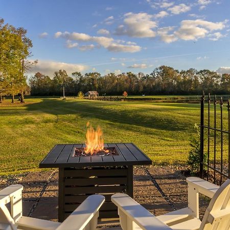 Maison D'Memoire Bed & Breakfast Cottages Rayne Esterno foto